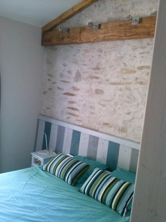 Chambre D'Hotes Le Massanous Laure-Minervois Δωμάτιο φωτογραφία